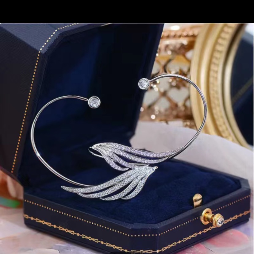 Ear Cuff Pair